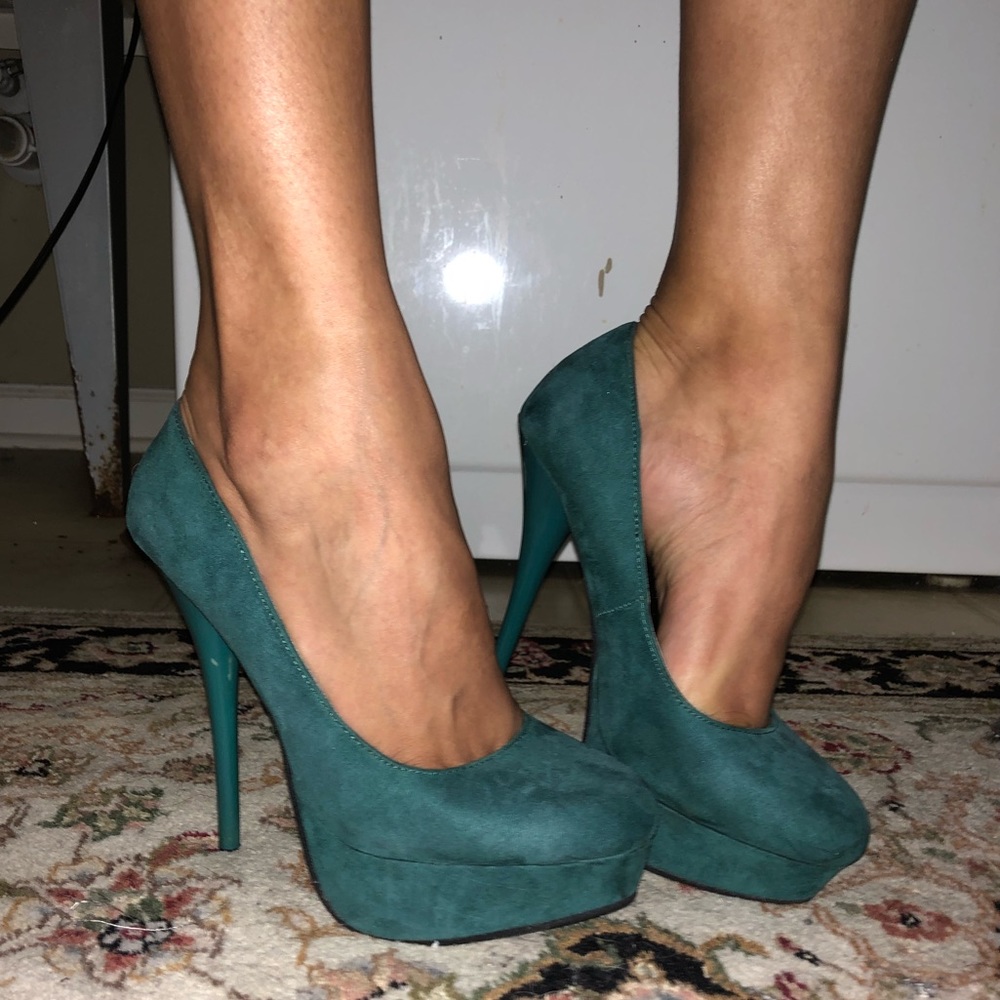 Forest Green round high heel Charlotte Russe 6.5
